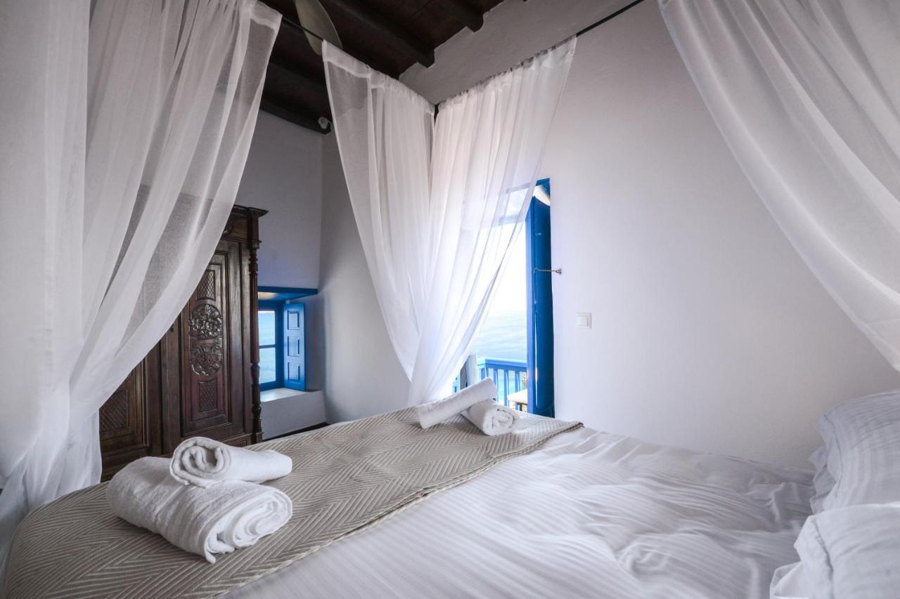 Castrum Traditional Sunset Suites Plaka  Exterior foto