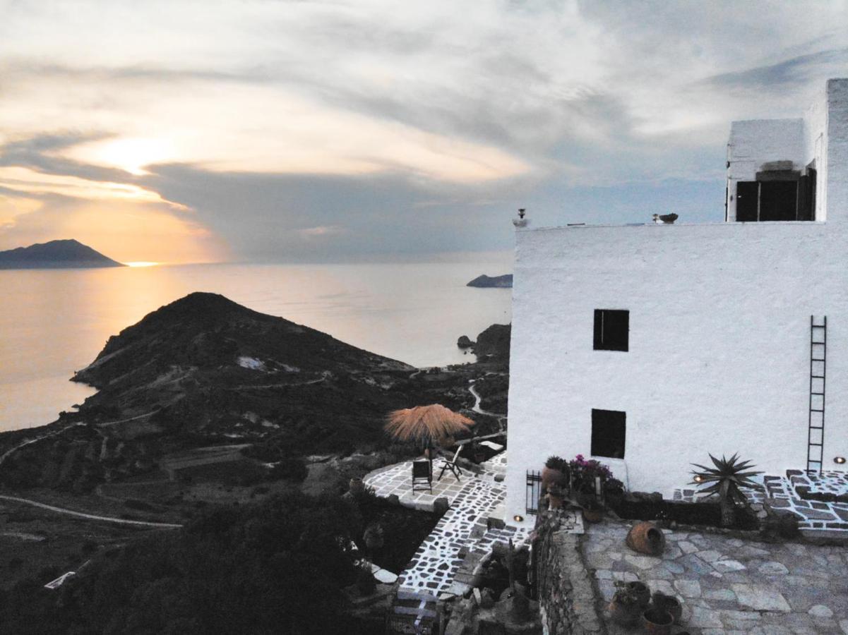 Castrum Traditional Sunset Suites Plaka  Exterior foto