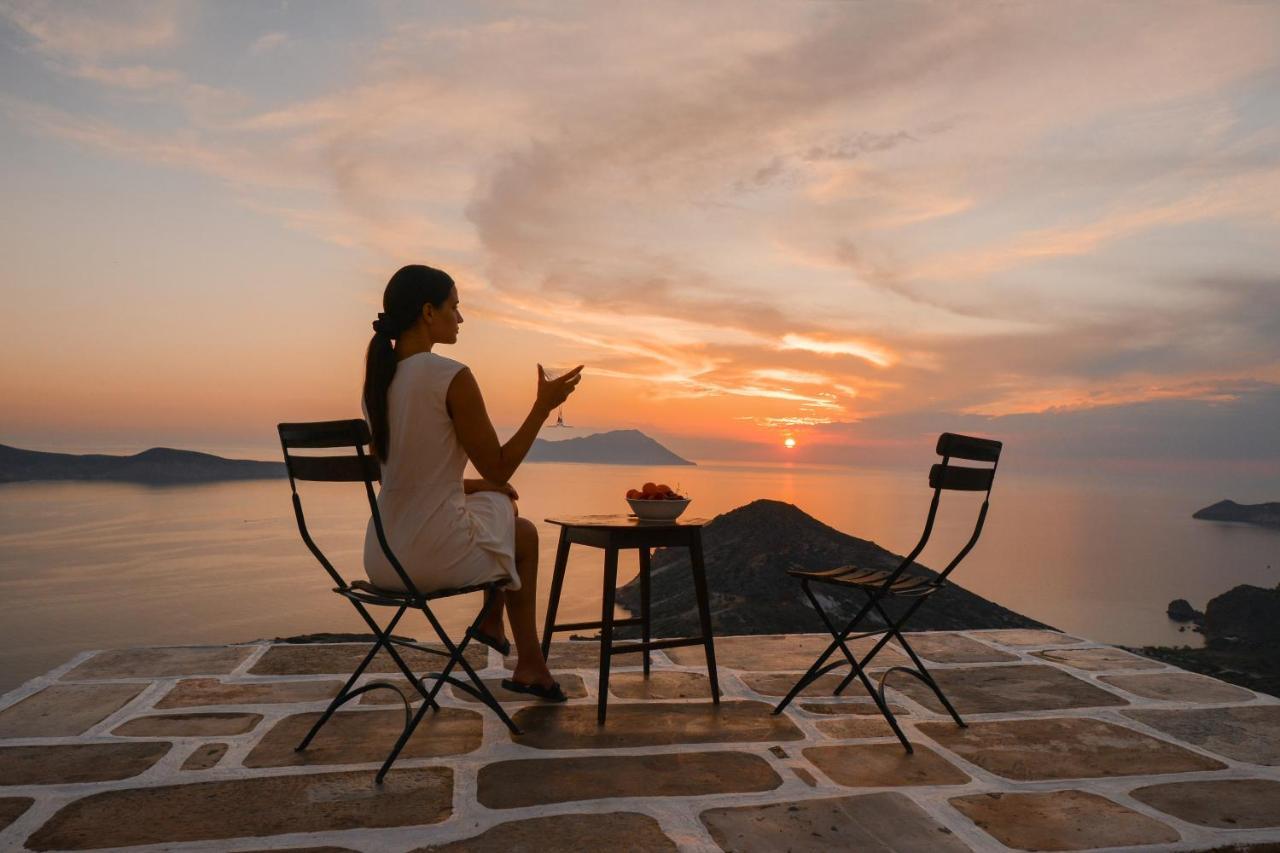 Castrum Traditional Sunset Suites Plaka  Exterior foto