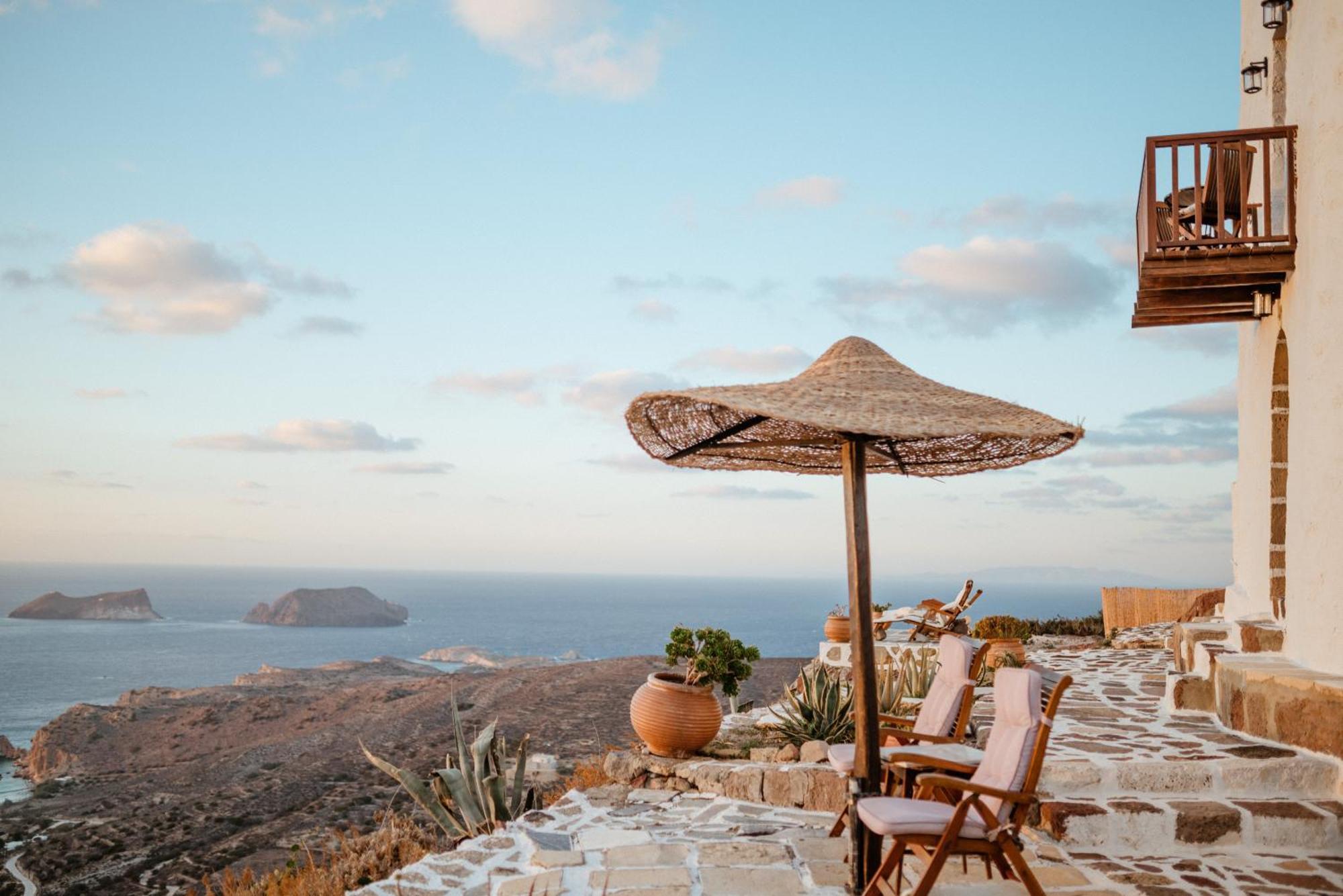 Castrum Traditional Sunset Suites Plaka  Exterior foto
